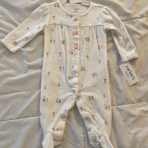 Carter’s 3m baby footies
